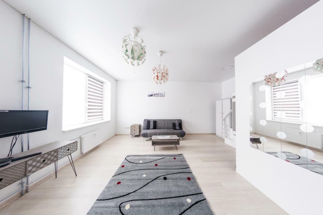 Sandra Apartamentai Kaunas Exterior photo